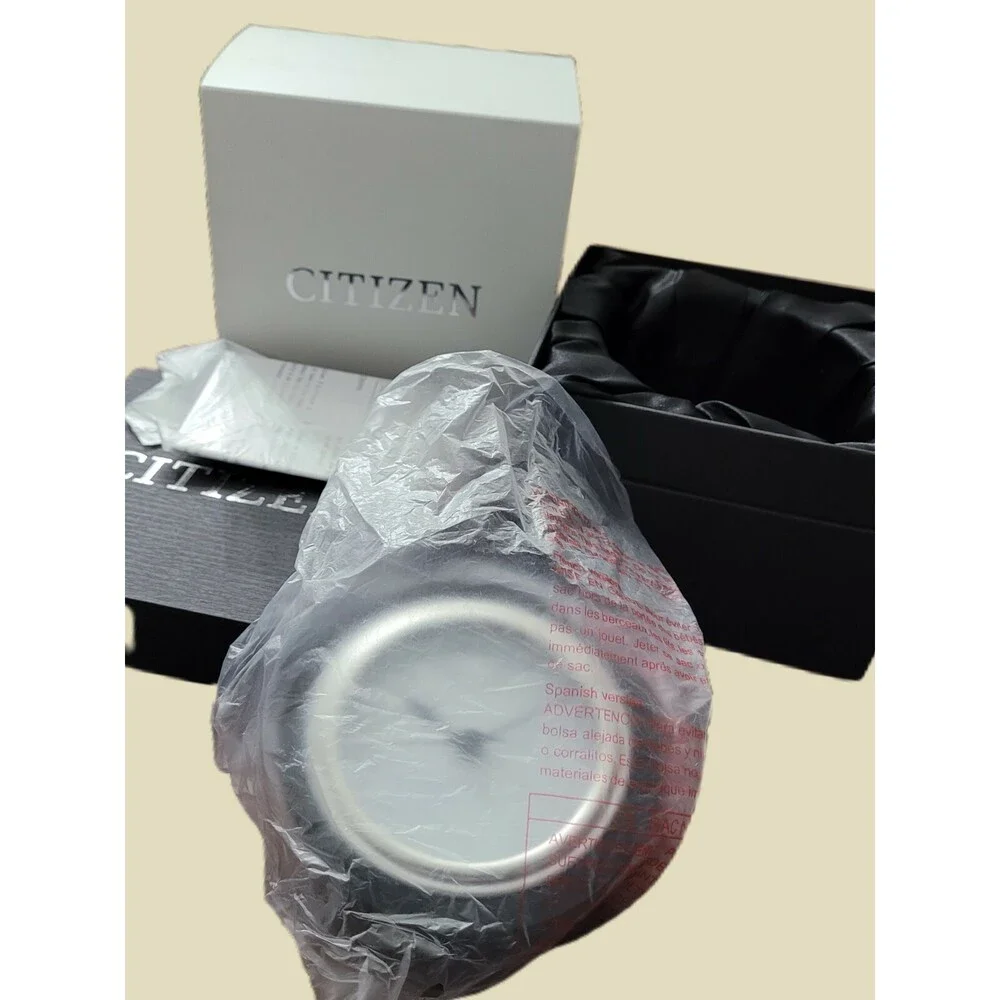 Citizen Workplace Desk Clock New in Box with plastic covering clock face CC1005
